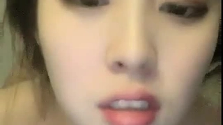 平安银行的反差女白领，