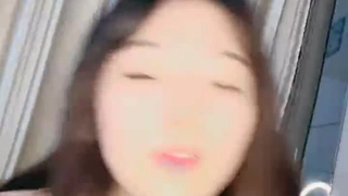 如果被盯着看的话会很不好意思，可以帮我插一下吗？ 仓多まお
